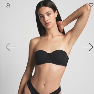 SKIMS Fits Everybody Strapless Bra Onyx size 32C